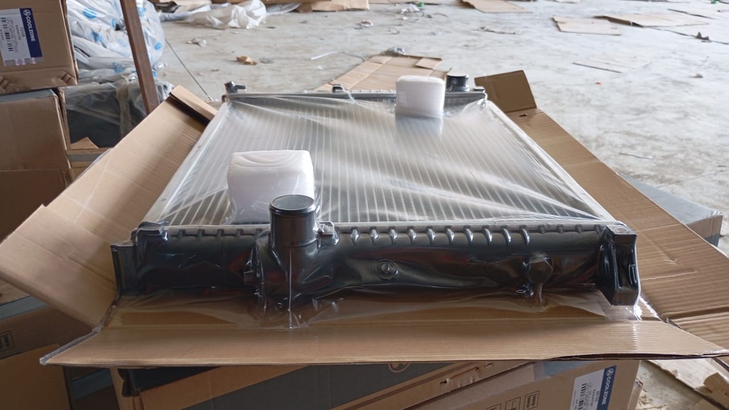 BMW 320 Radiator